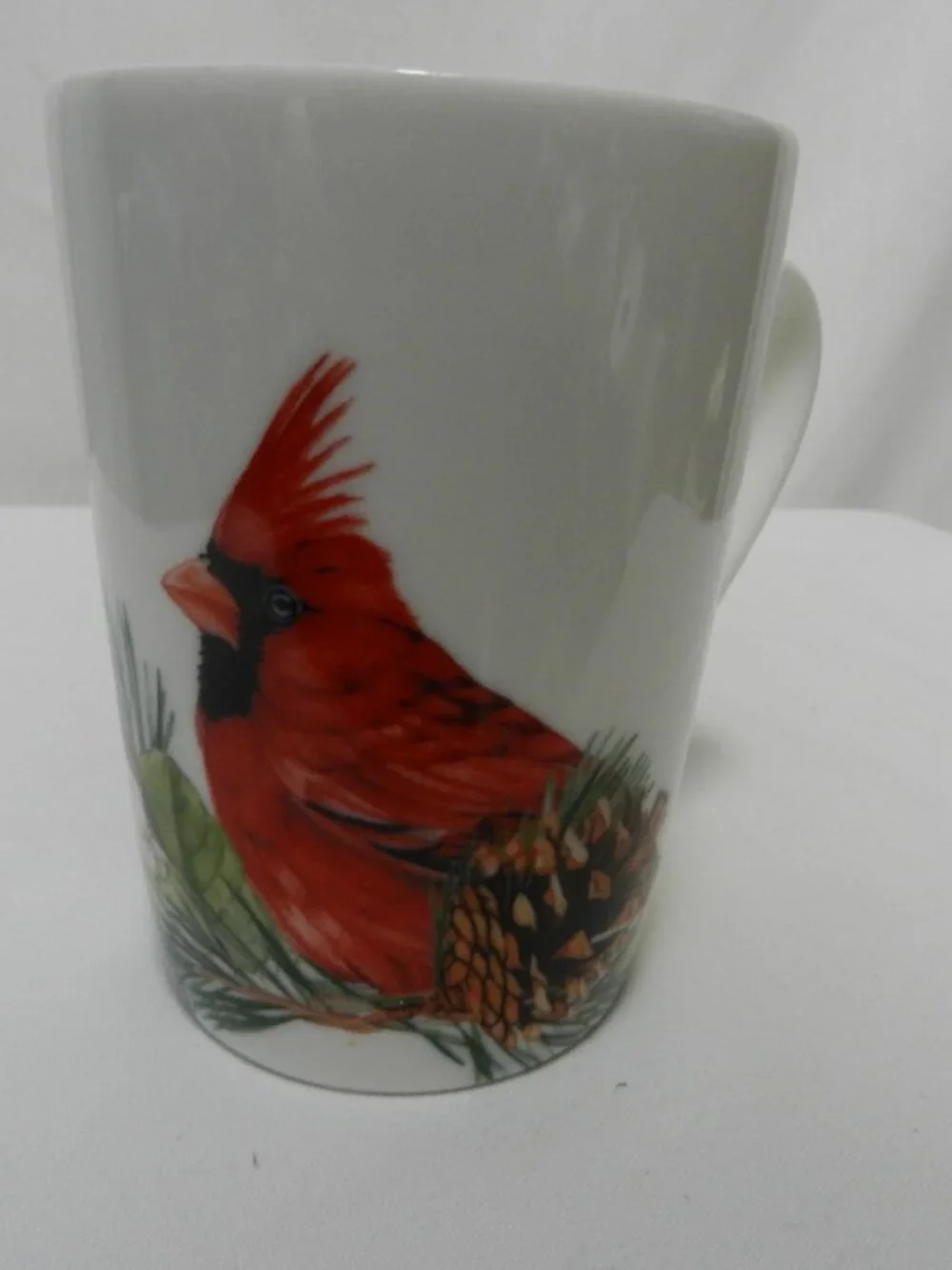 Williams Sonoma Woodland Berry Red Cardinal Bird Christmas Mug Pine Cone